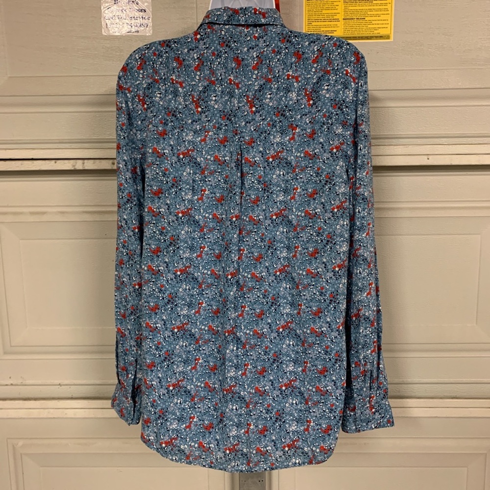 Blue Floral Button Up! - Picture 4 of 5